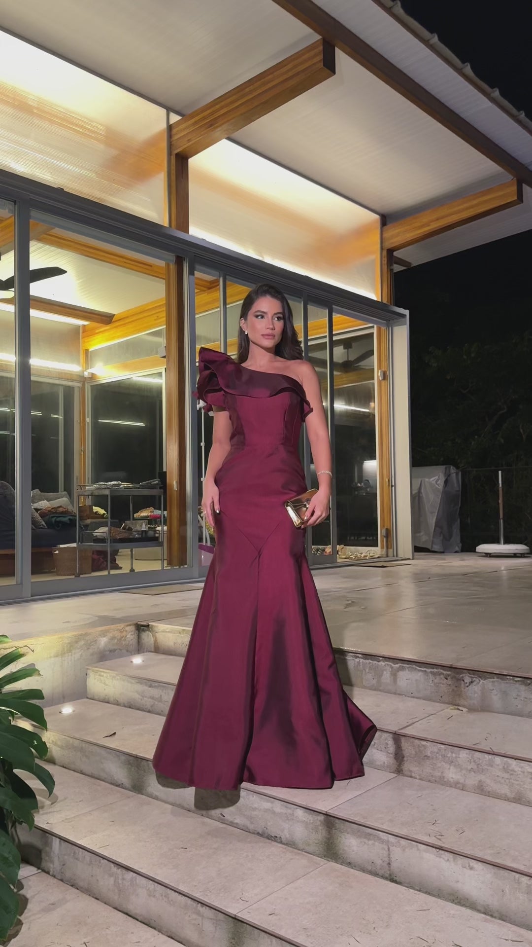 VESTIDO DE FESTA MODELO OHANA