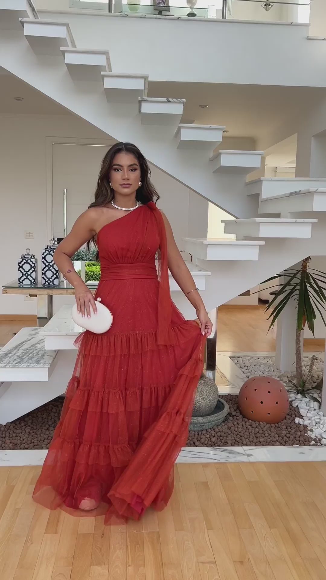 VESTIDO DE FESTA MODELO JORDANA